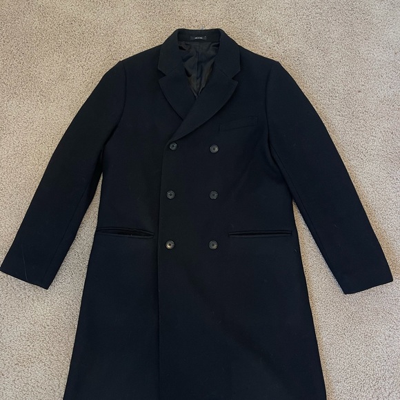 Club Monaco overcoat - Picture 2 of 4